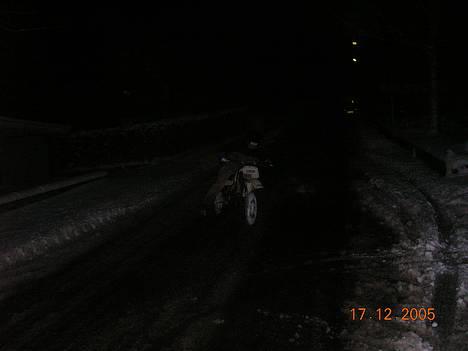 Yamaha yz 80  LC - ude og race på vejen  billede 5