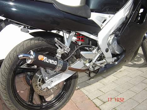 Yamaha TZR 50 TOTALSKADET ! billede 6