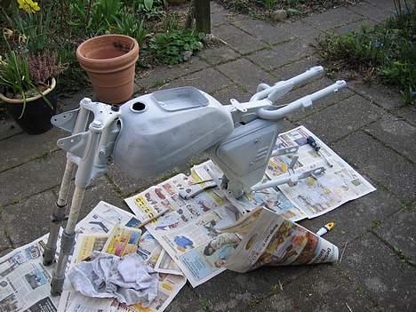 KTM comet  (solgt) - her kan man se knallerten hvor den er blevet grundet billede 4