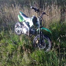 MiniBike 124cc dirtbike BYTTET!