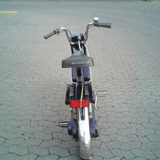 Vespa bravo  (solgt)