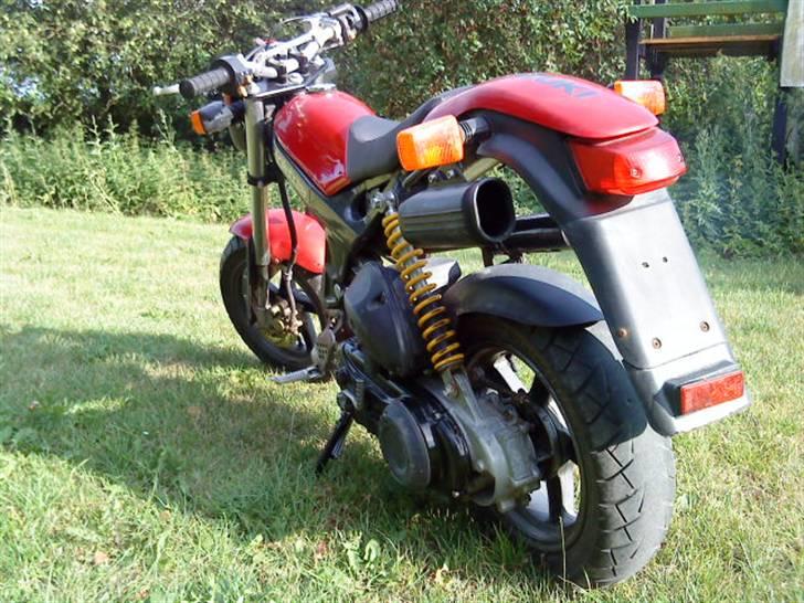 Suzuki Street Magic (Standard) billede 3