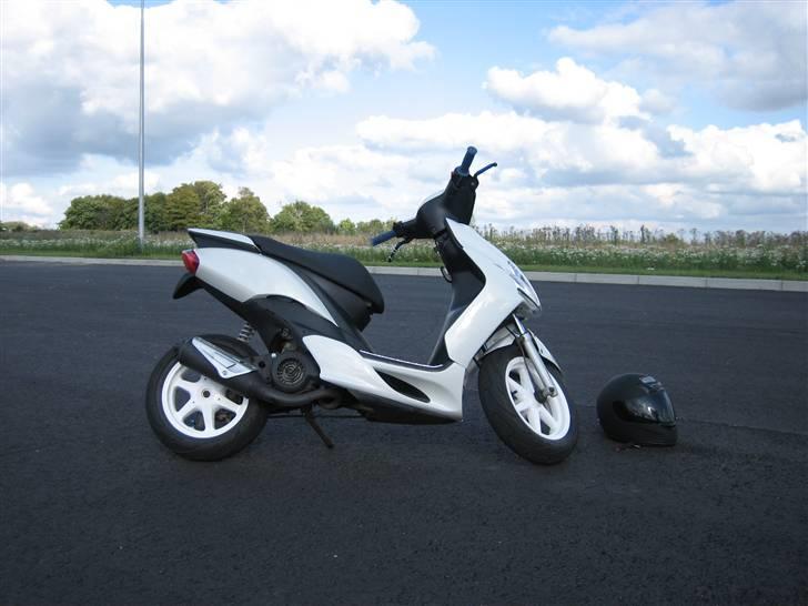 Yamaha Jog R ~ Solgt ~ billede 3