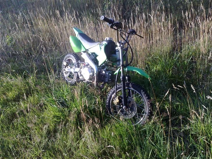 MiniBike 124cc dirtbike BYTTET! billede 2