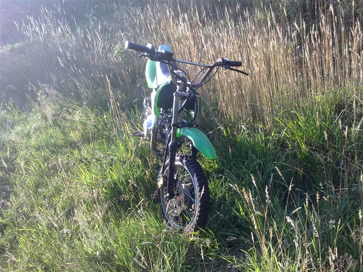 MiniBike 124cc dirtbike BYTTET! billede 3