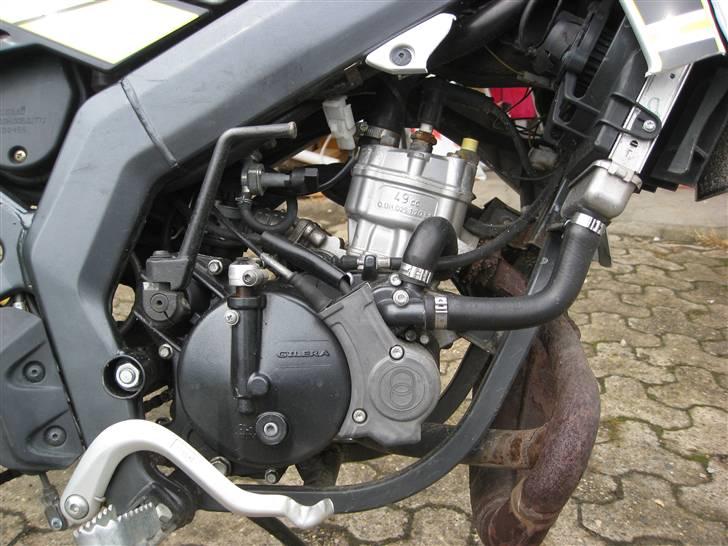 Gilera Rcr LC DD -Byttet til jog - Motoren ;D  billede 4