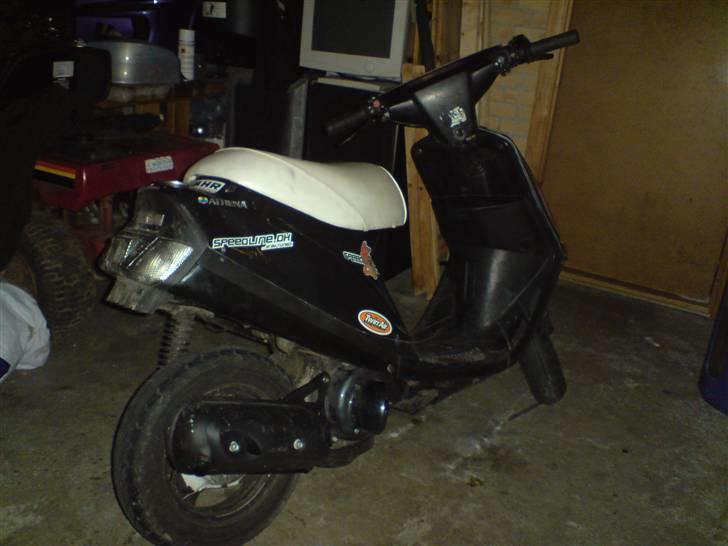 Yamaha Jog AS! - SOLGT - 5000kr! - Så blev joggen standard, mangler bare at skifte variator og filter, så er den helt std. billede 14