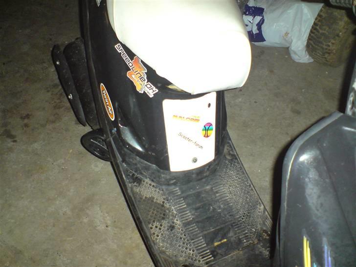 Yamaha Jog AS! - SOLGT - 5000kr! - Så blev joggen standard, mangler bare at skifte variator og filter, så er den helt std. billede 18