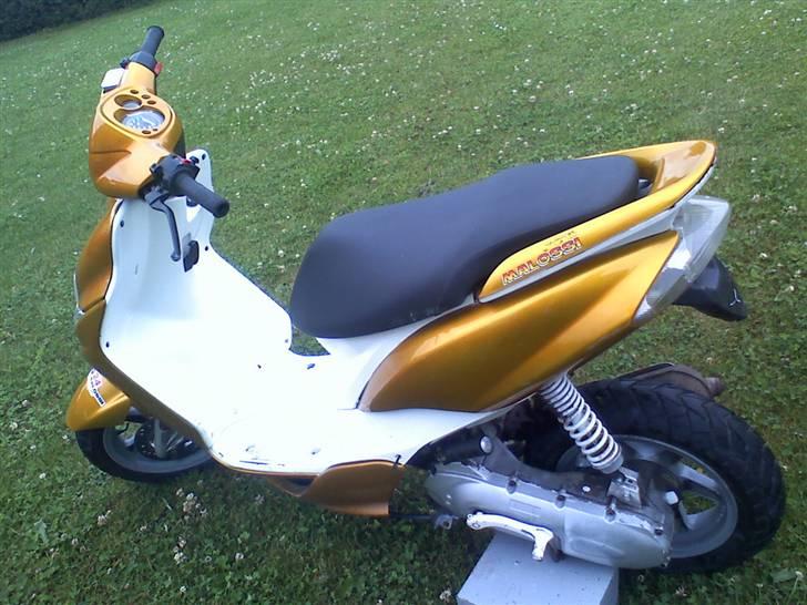 Yamaha Jog R "GULD-FUGLEN" R.I.P billede 4