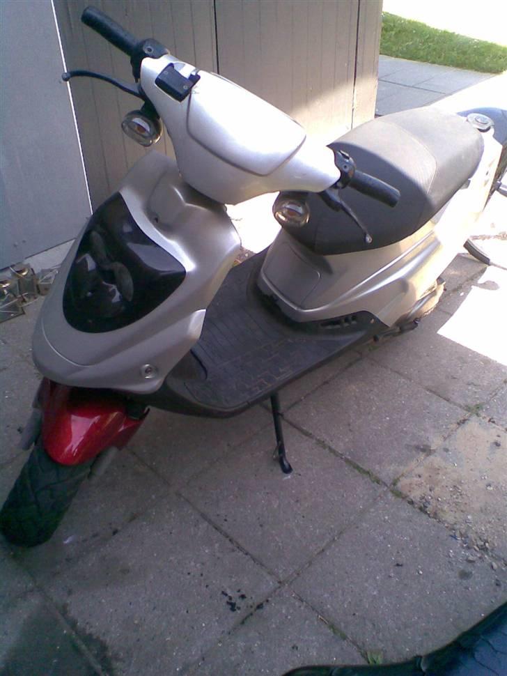 PGO hot 50 billede 3