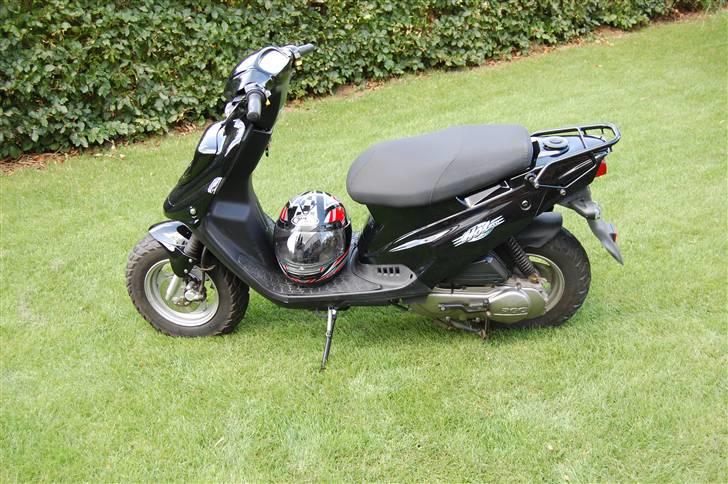 PGO Hot 50 billede 1