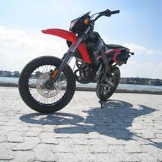 Derbi senda