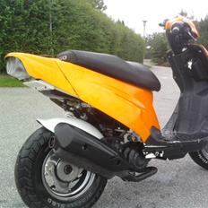 PGO HOT 50 ORANGE ! (SOLGT)