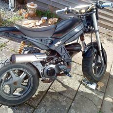 Suzuki street magic Solgt