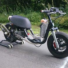 Aprilia sonic r lc sprinter