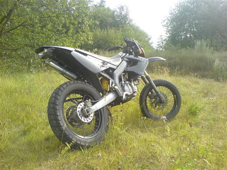 Derbi senda sm 50 billede 4