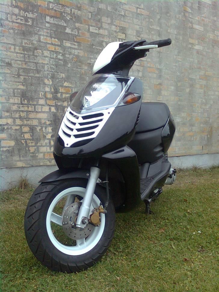 Aprilia Sonic AC - Foran Nu billede 1