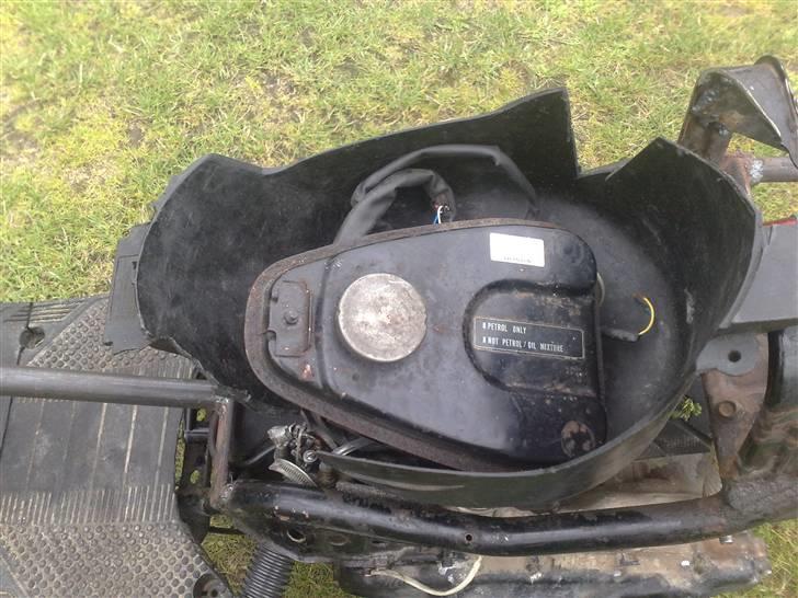 Yamaha Stunt JogSonNelLy Solgt billede 7