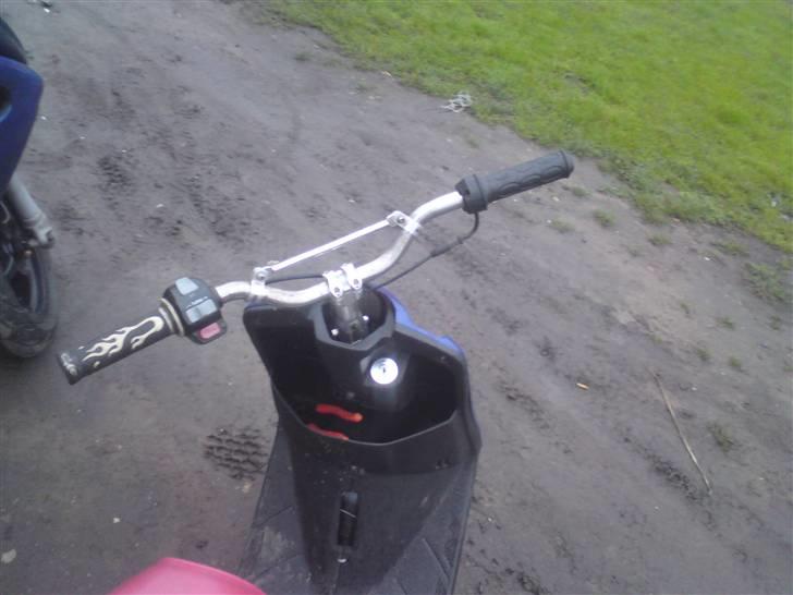 Yamaha jog ac lynet solgt  billede 4