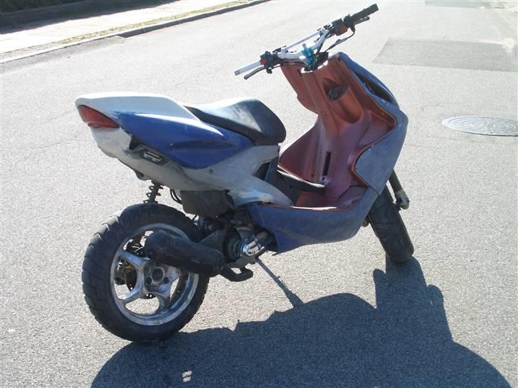 Yamaha Aerox LC Byttet til nrg billede 2