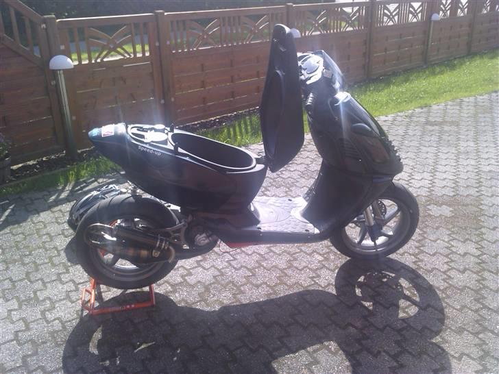 Aprilia Sonic Red Bitch - TIL SALG i dele - Lige da jeg købte den billede 7