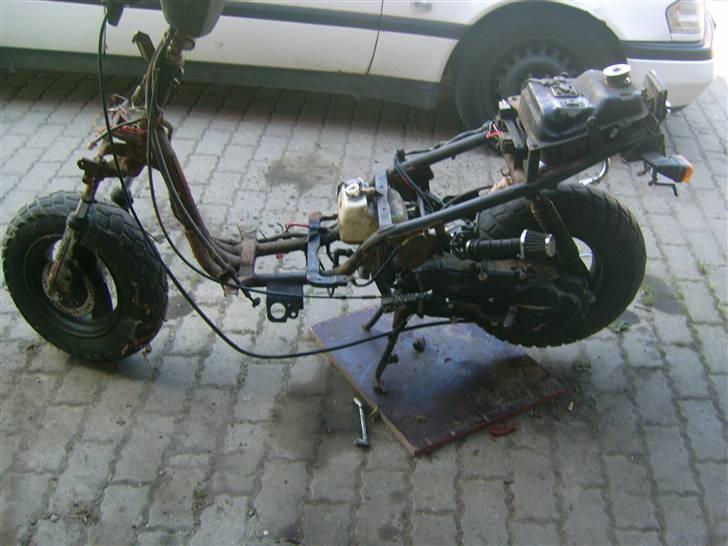 PGO Hot 50 Projekt billede 2