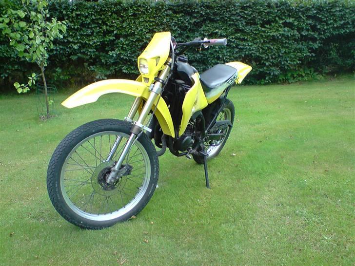 Suzuki Rmx *solg for 7500kr* billede 2