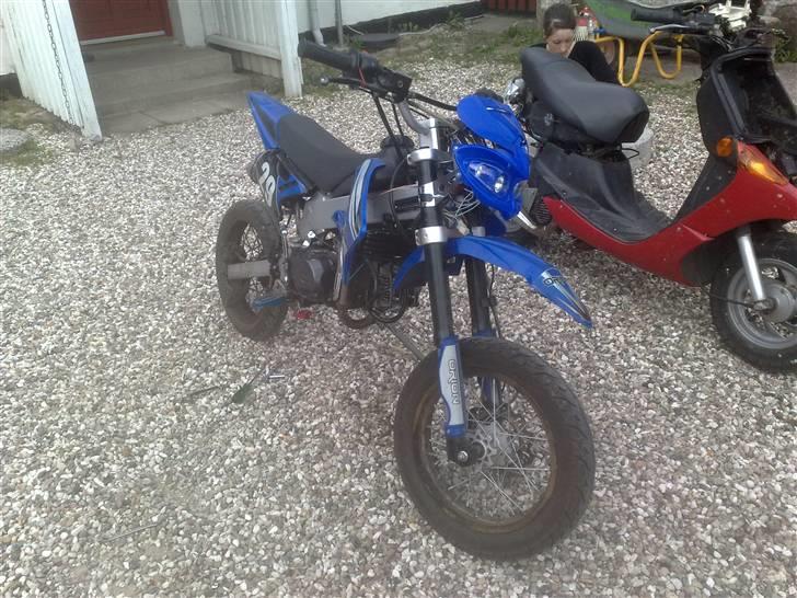 Apollo Orion   e 29 -- Black magic billede 1