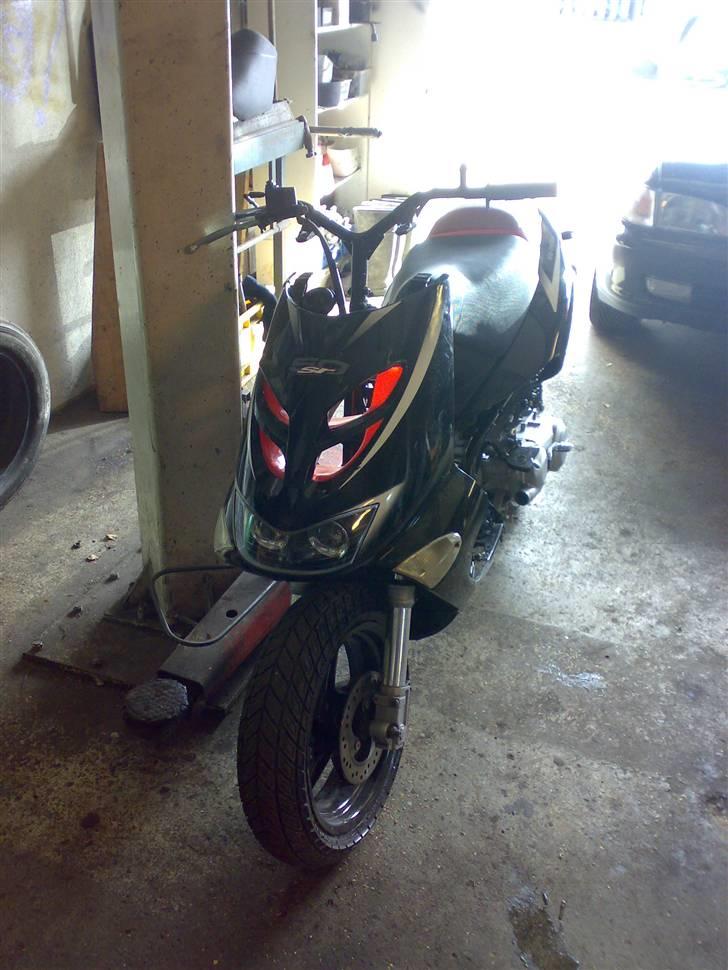 Aprilia sr50 AC solgt billede 5