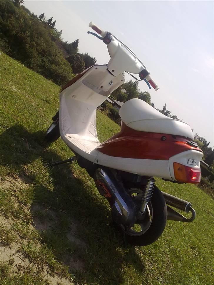 Yamaha Jog FS på politi gården:( billede 3