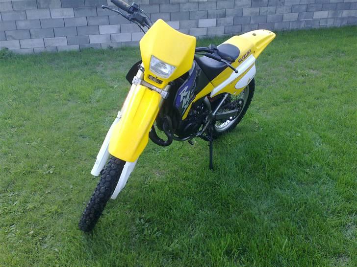 Suzuki rmx solgt billede 1