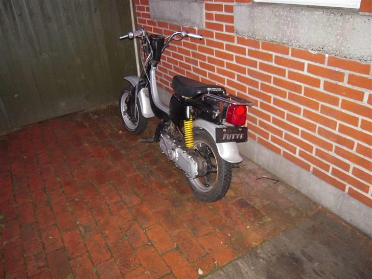 Suzuki fz50 solgt billede 2