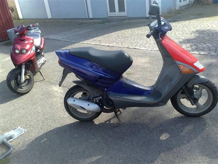 Aprilia SR50 solgt billede 3
