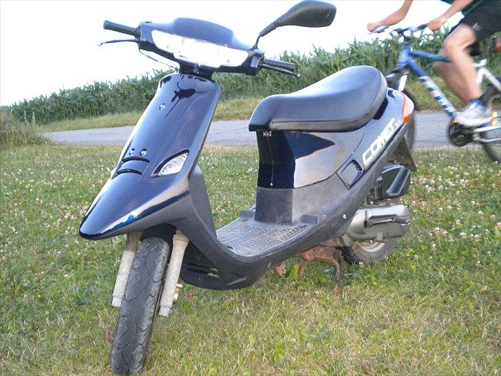 PGO Comet billede 3