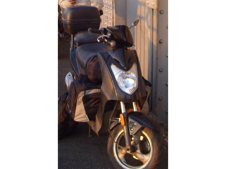 {{currentPhoto.altText}} billede {{currentPhoto.number}}