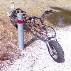 PGO ombygget puch hot 