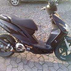 Yamaha Jog R (MHR) **Solgt**