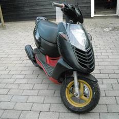 Aprilia sonic ' (SOLGT)