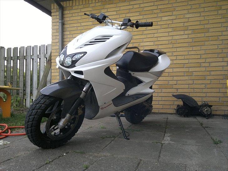 Yamaha Aerox <traded to SMX> billede 1