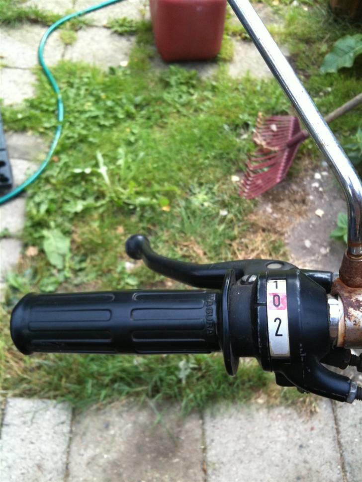 Puch Maxi 2-Gear - Den har sgisme 2 HÅND gear. Deleme en omvending når man er van til 6 på Mcen billede 7