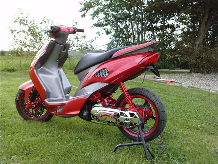 Yamaha Jog R/ Rox Solgt billede 5