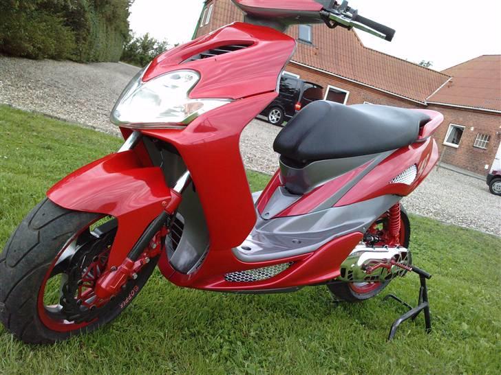 Yamaha Jog R/ Rox Solgt billede 8