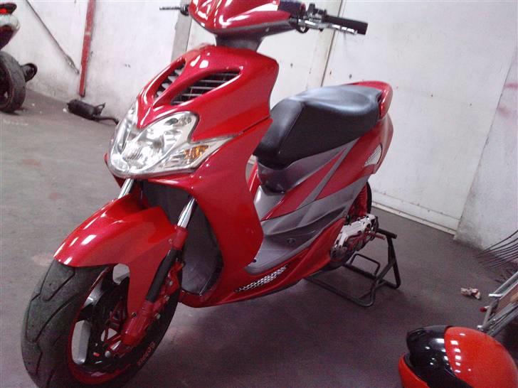 Yamaha Jog R/ Rox Solgt billede 12