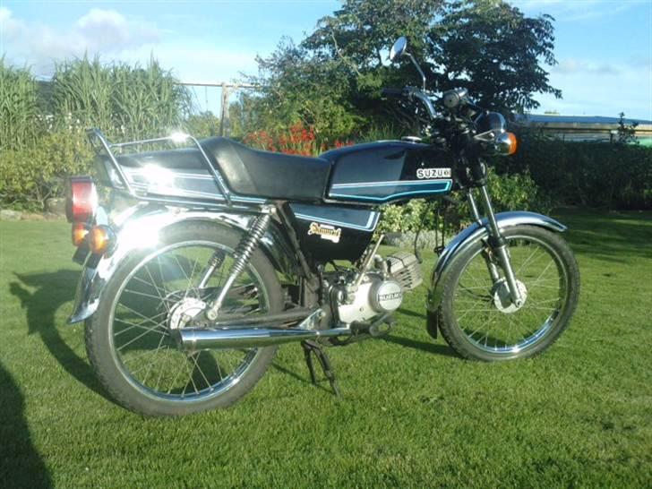 Suzuki samurai DM50 *SOLGT* billede 1