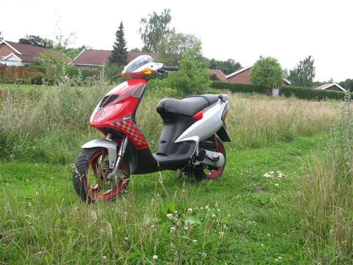 Piaggio nrg mc3 sport solgt billede 16