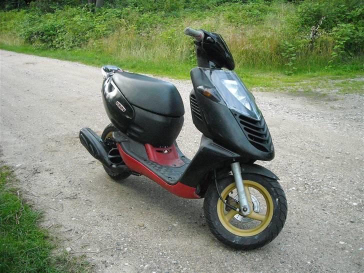 Aprilia sonic ' (SOLGT) billede 2