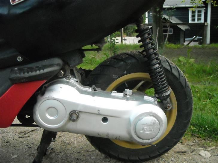 Aprilia sonic ' (SOLGT) billede 8