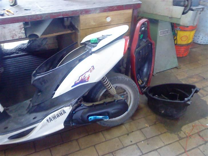 Yamaha jog R (stålet) kun stel  billede 15