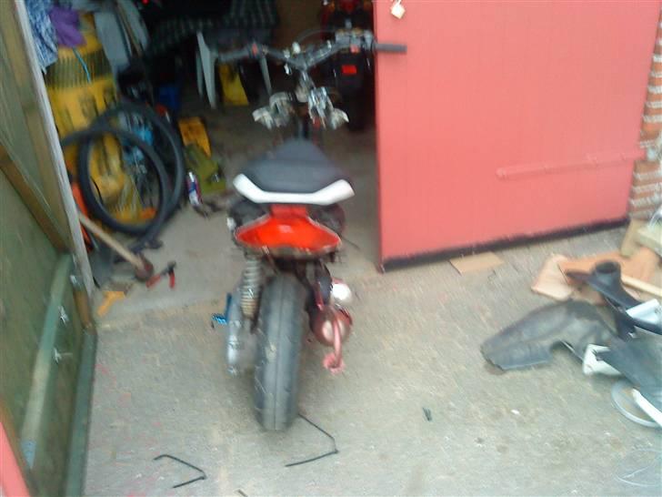 Yamaha jog R (stålet) kun stel  billede 19