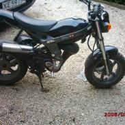 Suzuki Street Magic Solgt